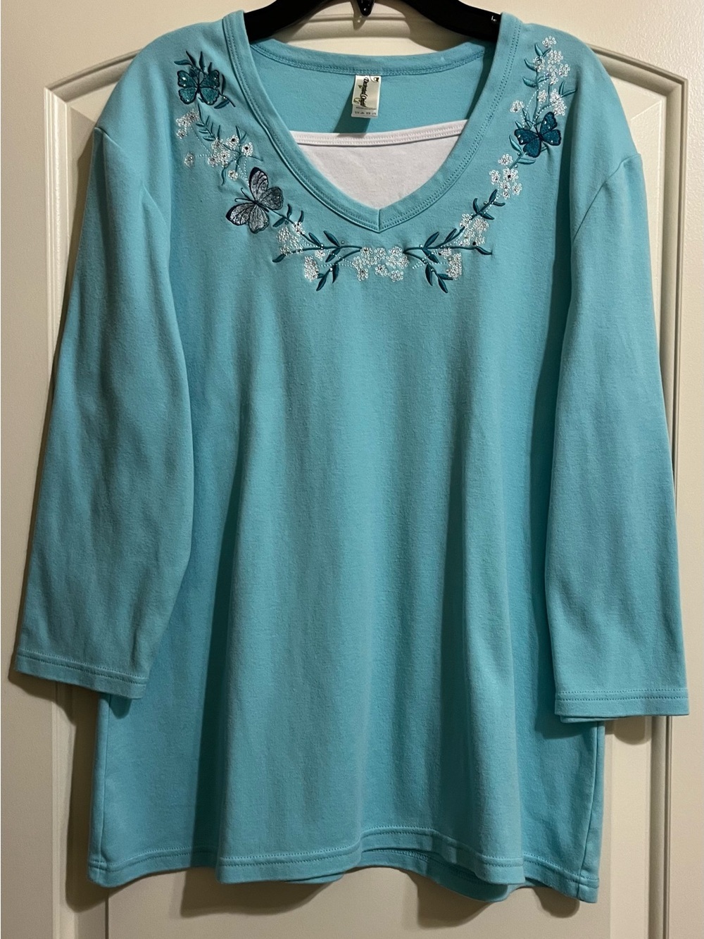 Decorated Originals Women's Light Aqua Embroidered Butterfly Floral Sequins L